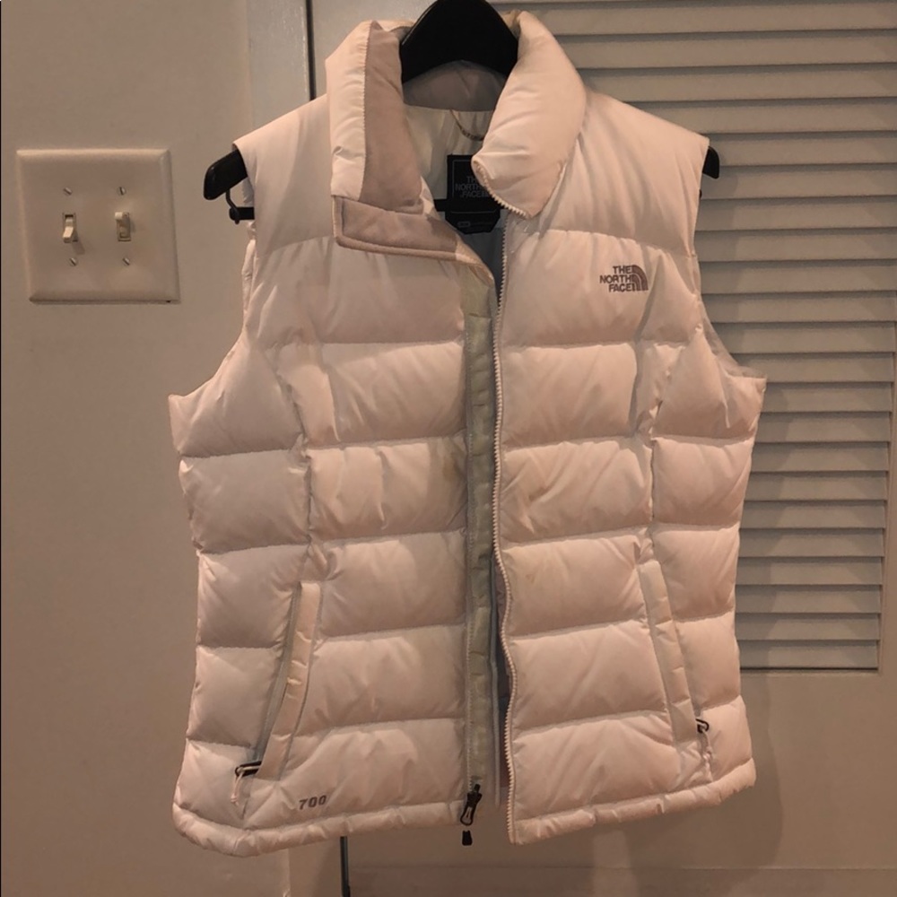 WHITE  NORTH FACE VEST